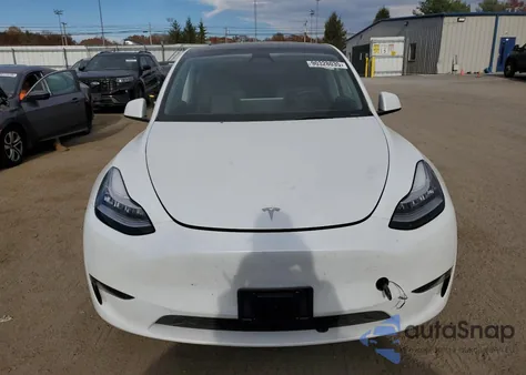 2023 Tesla Model Y from USA, damaged, VIN 7SAYGDEE7PA114728
